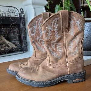 Brown Western Cowboy Boots with Embroidery
